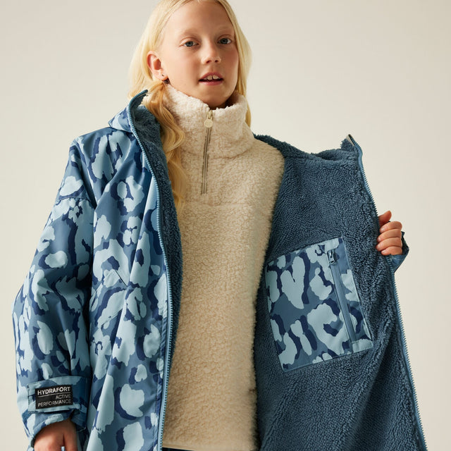 Regatta Kids Hooded Waterproof Dry Changing Robe