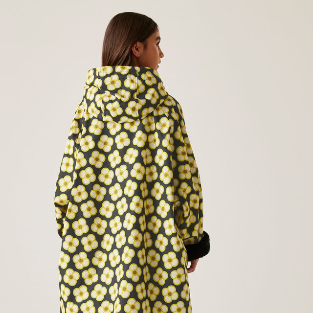 Regatta Kids Girls Orla Kiely Waterproof Dry Changing Robe