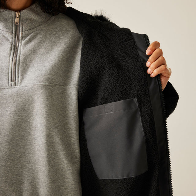 Regatta Adults Waterproof Changing Dry Robe Pro