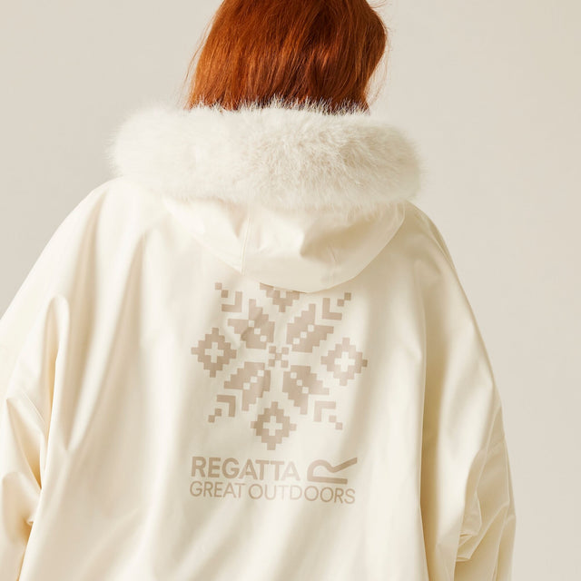 Regatta Adults Waterproof Changing Dry Robe Pro