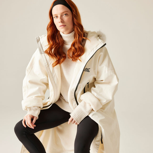 Regatta Adults Waterproof Changing Dry Robe Pro