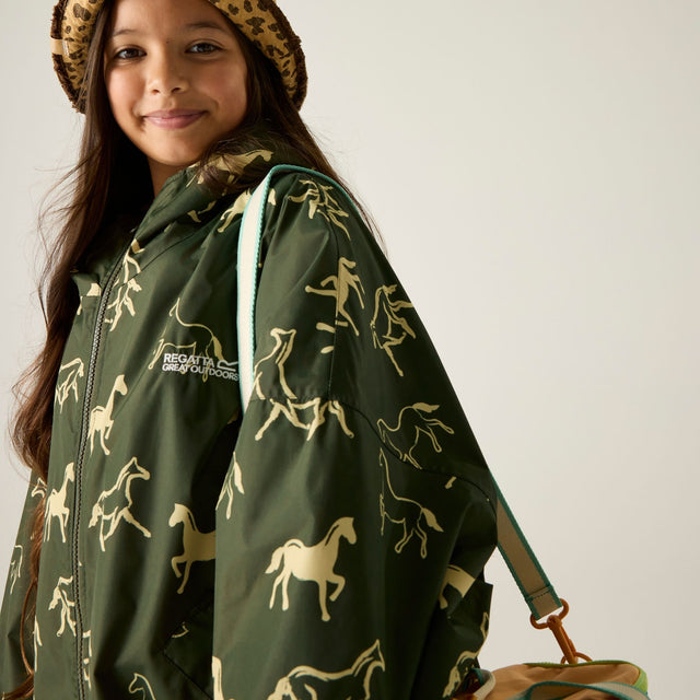 Regatta Kids Hooded Waterproof Dry Changing Robe