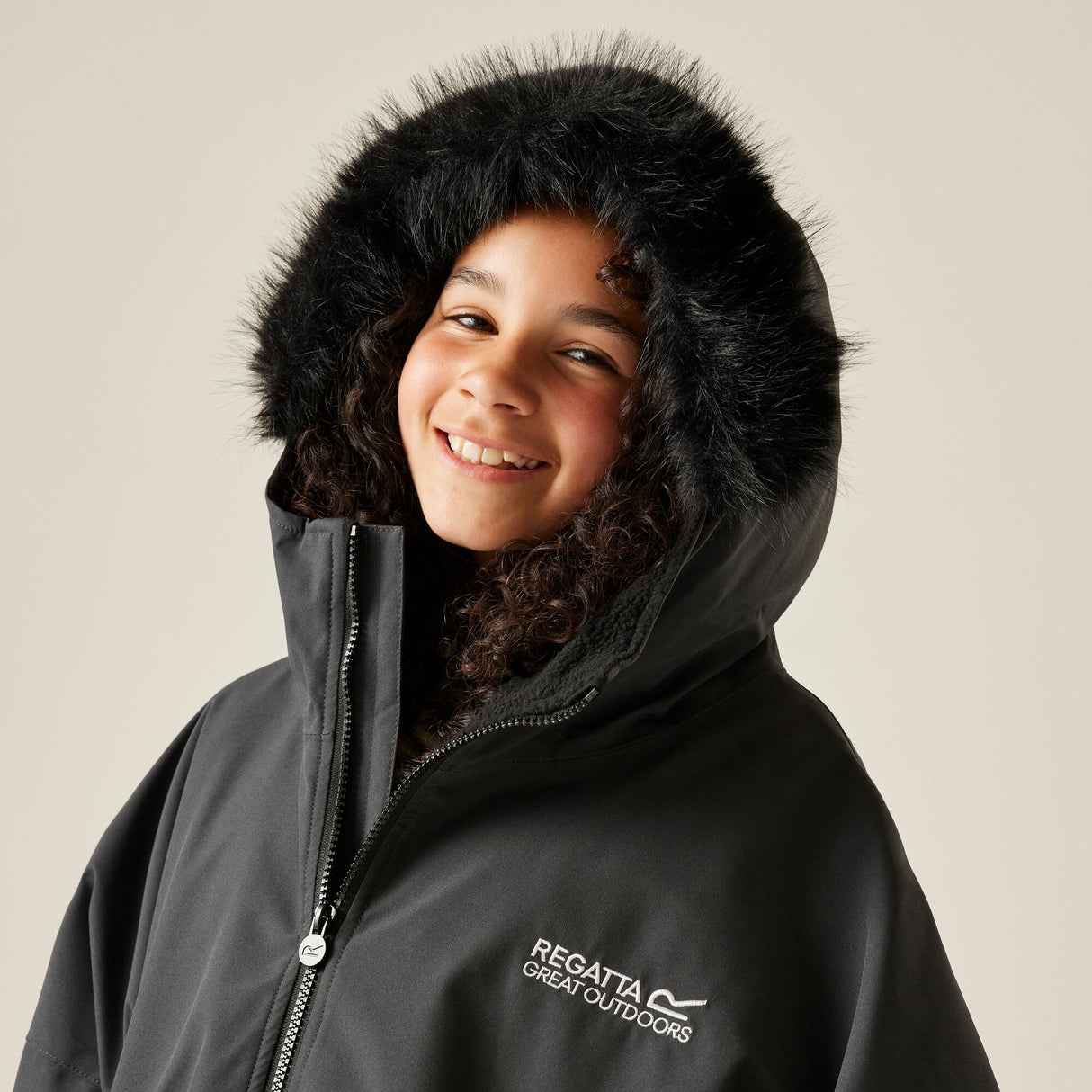 Regatta Kids Fur Trim Hooded Waterproof Pro Dry Changing Robe