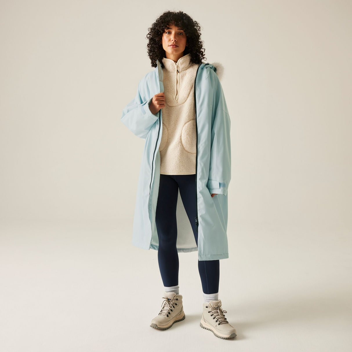 Regatta Adults Pro Fur Lined Waterproof Dry Changing Robe