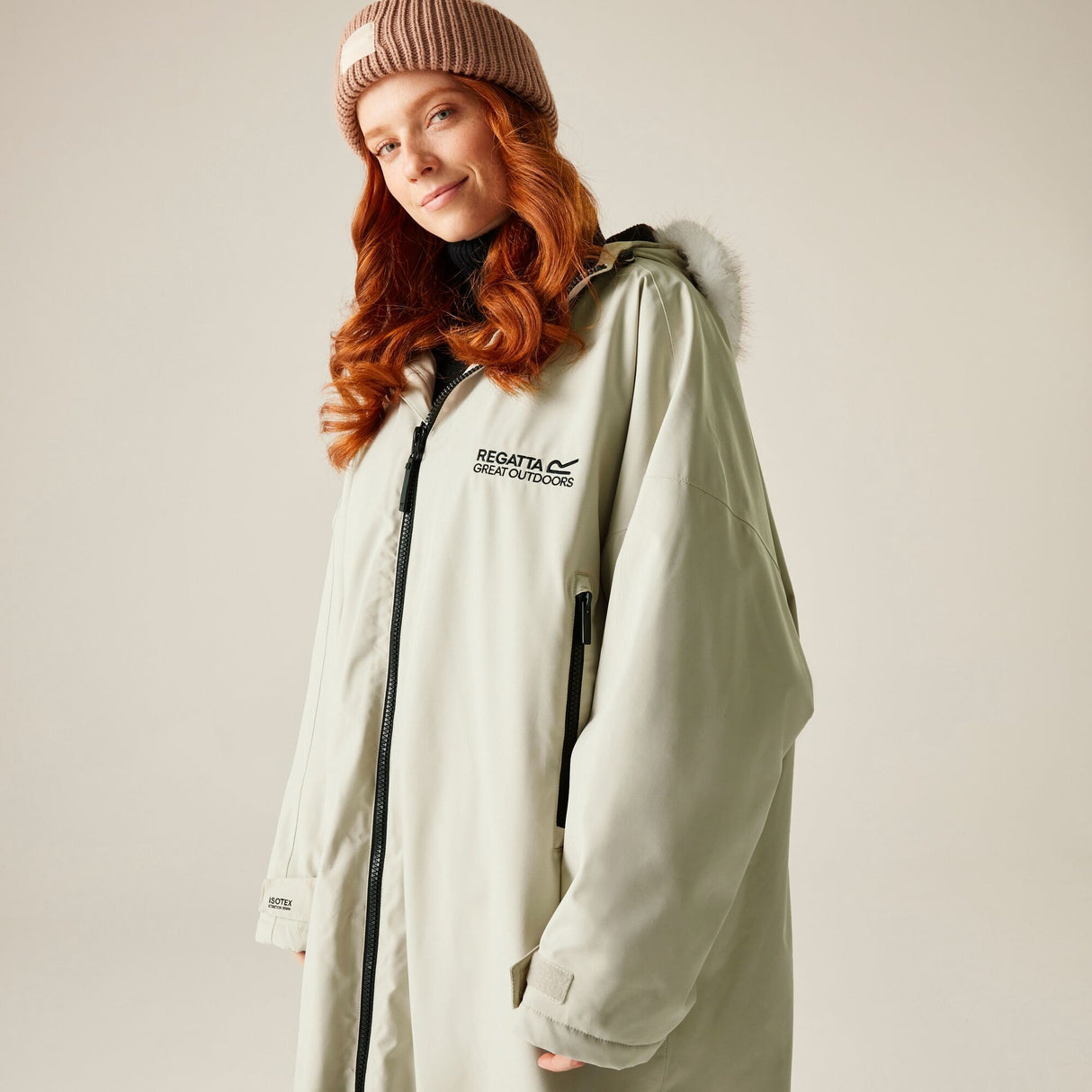 Regatta Adults Pro Fur Lined Waterproof Dry Changing Robe